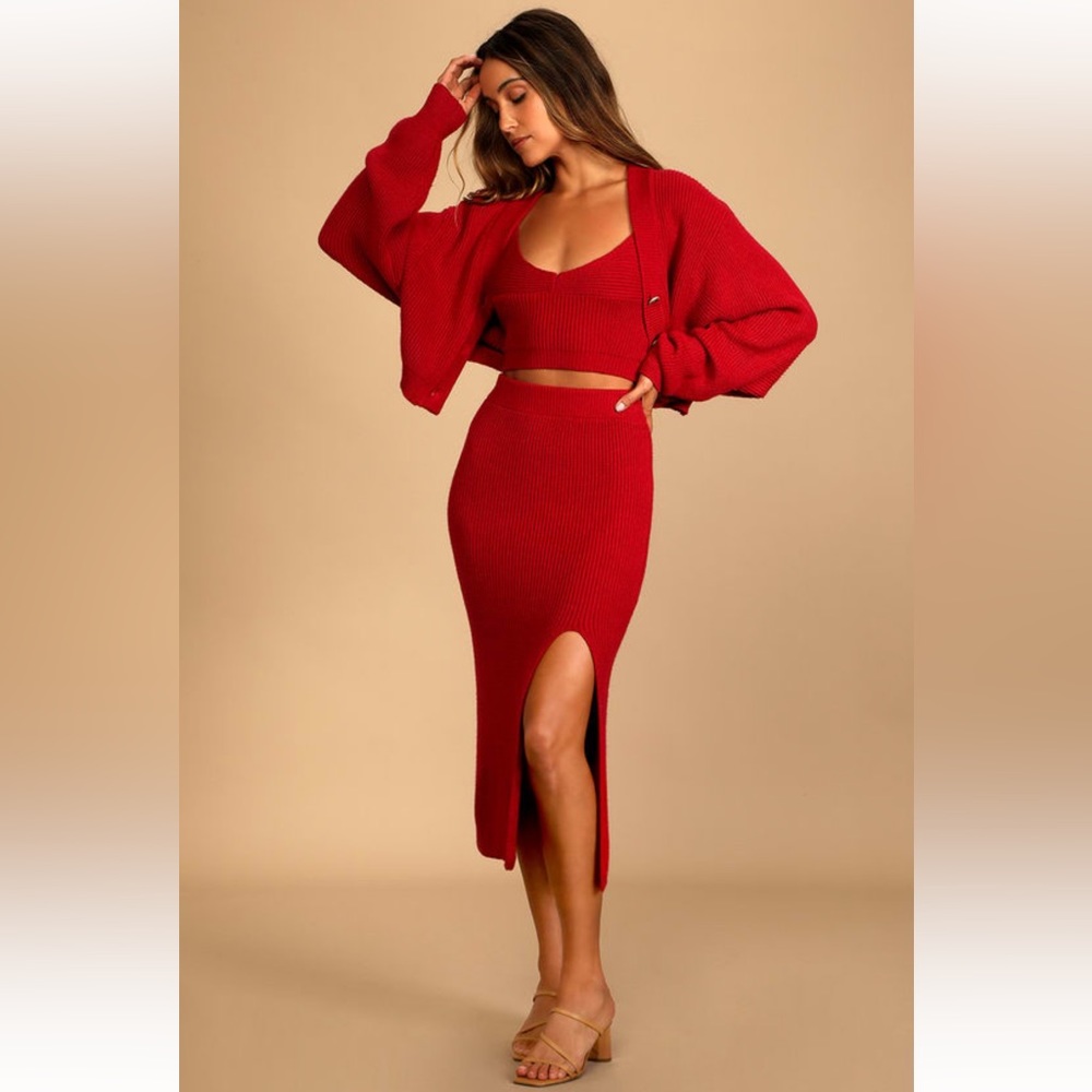 More the merrier red knit three piece sweater dress from Lulu’s- BRAND NEW